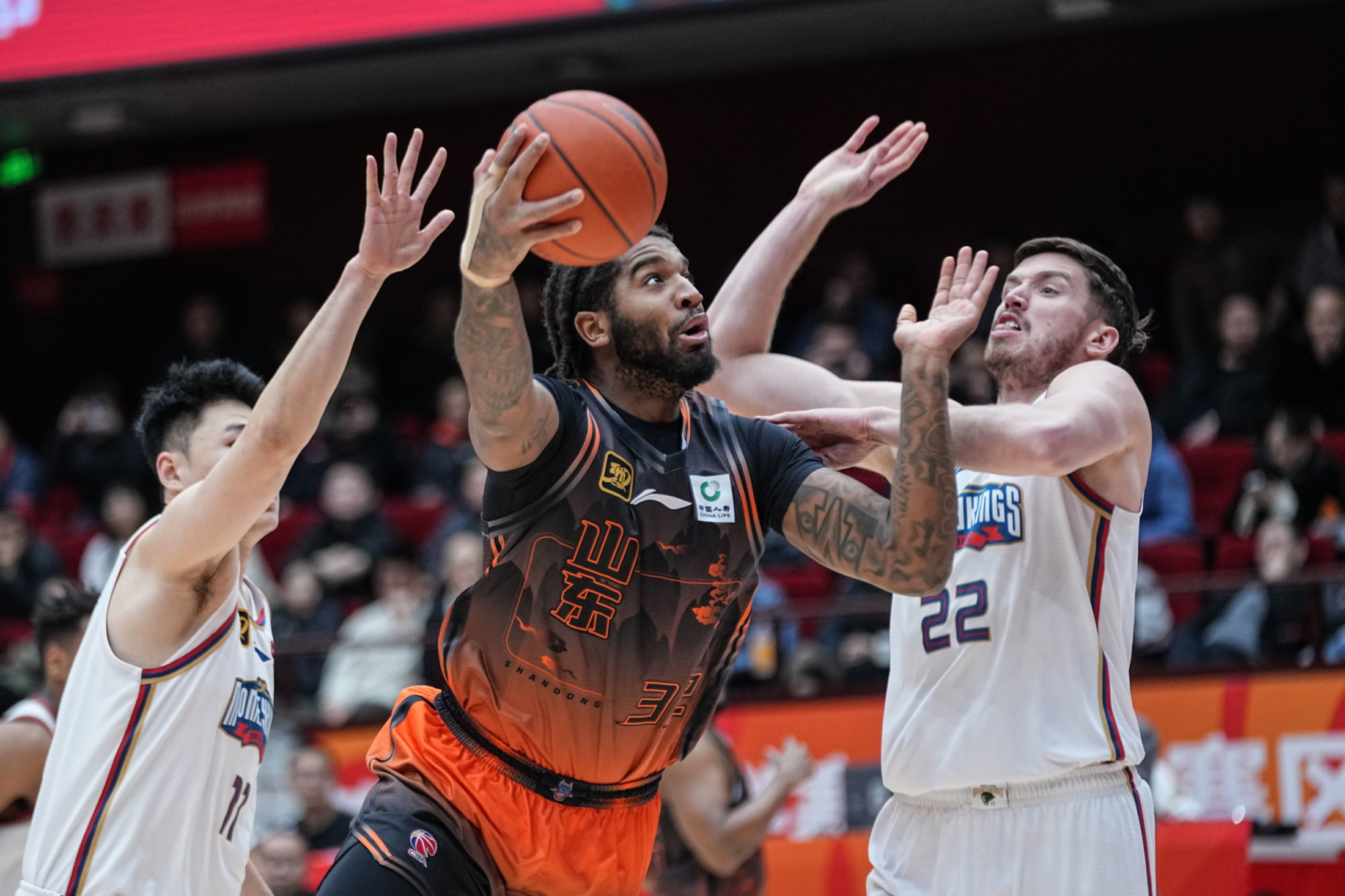 汉斯布鲁克缺阵，辽宁男篮不敌山东