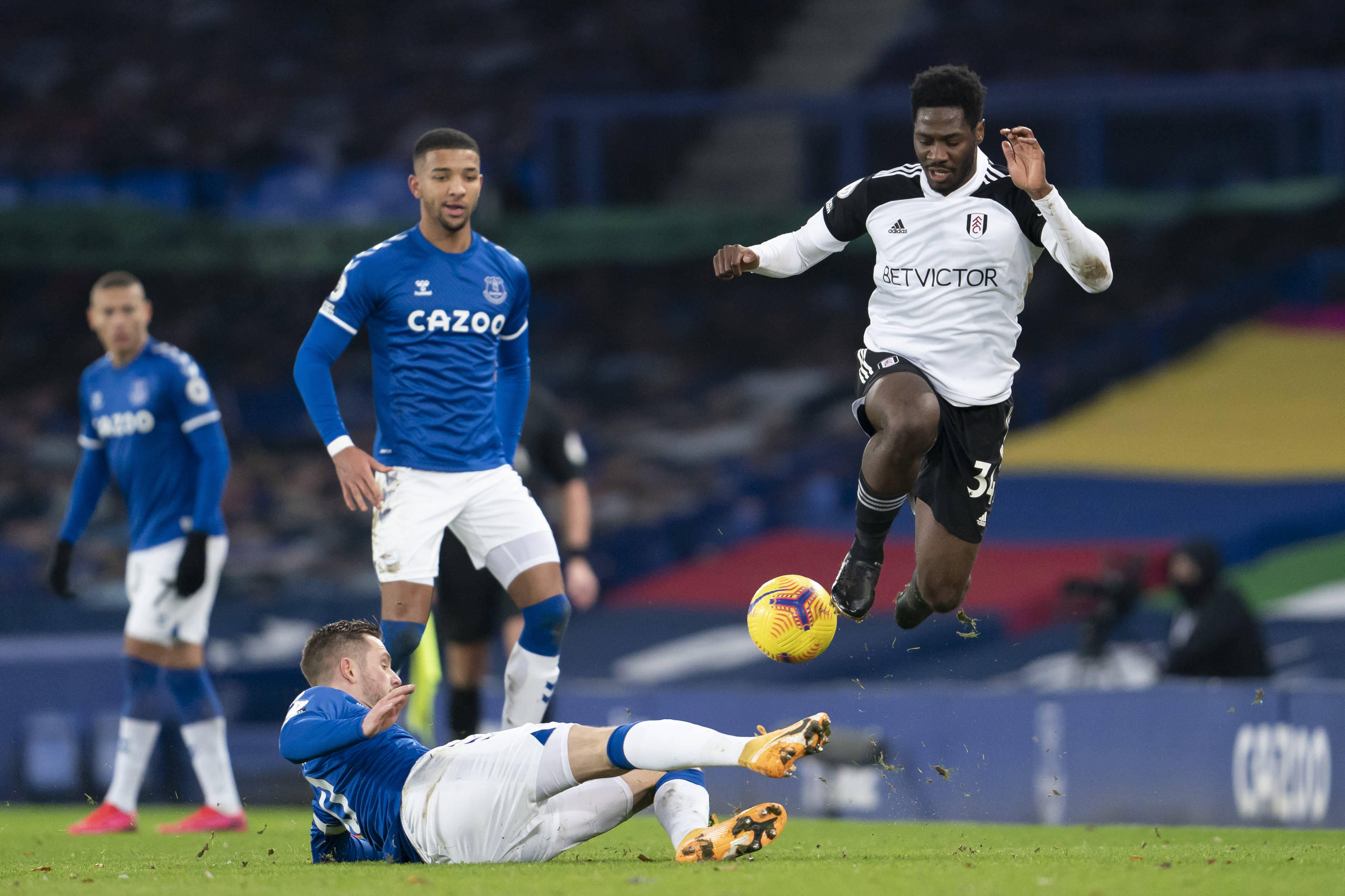 埃弗顿客场大胜,客场作战雄心勃发的简单介绍 埃弗顿客场大胜,客场作战雄心勃发的简单介绍