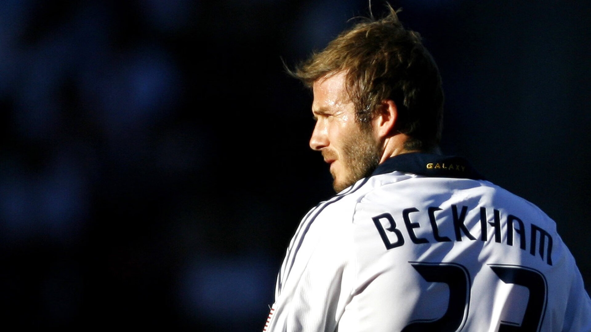 世界排名争夺战之夜，戈麦斯关键进球定乾坤