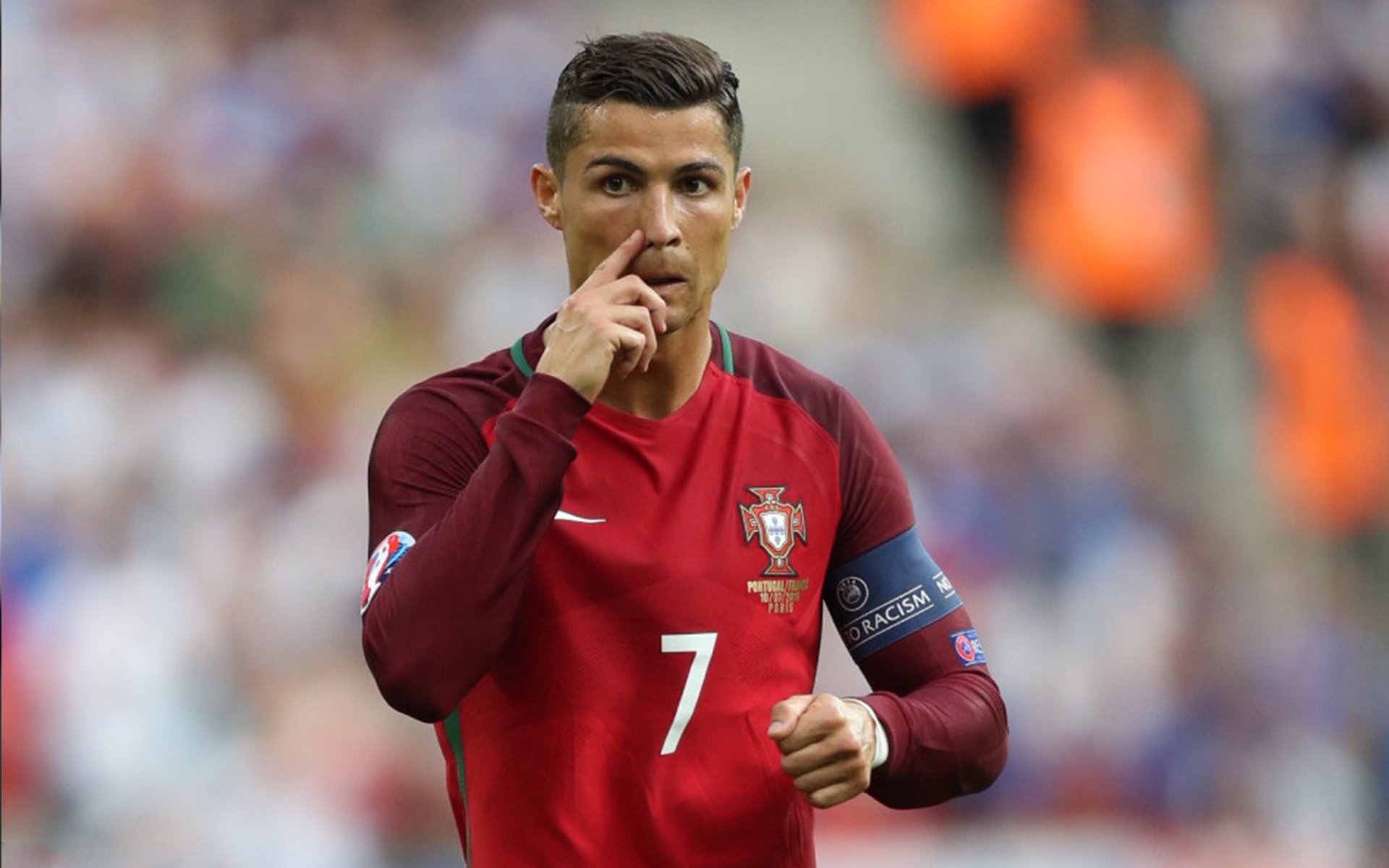 利拉德攻防两端统治，活塞主场力克尼克斯