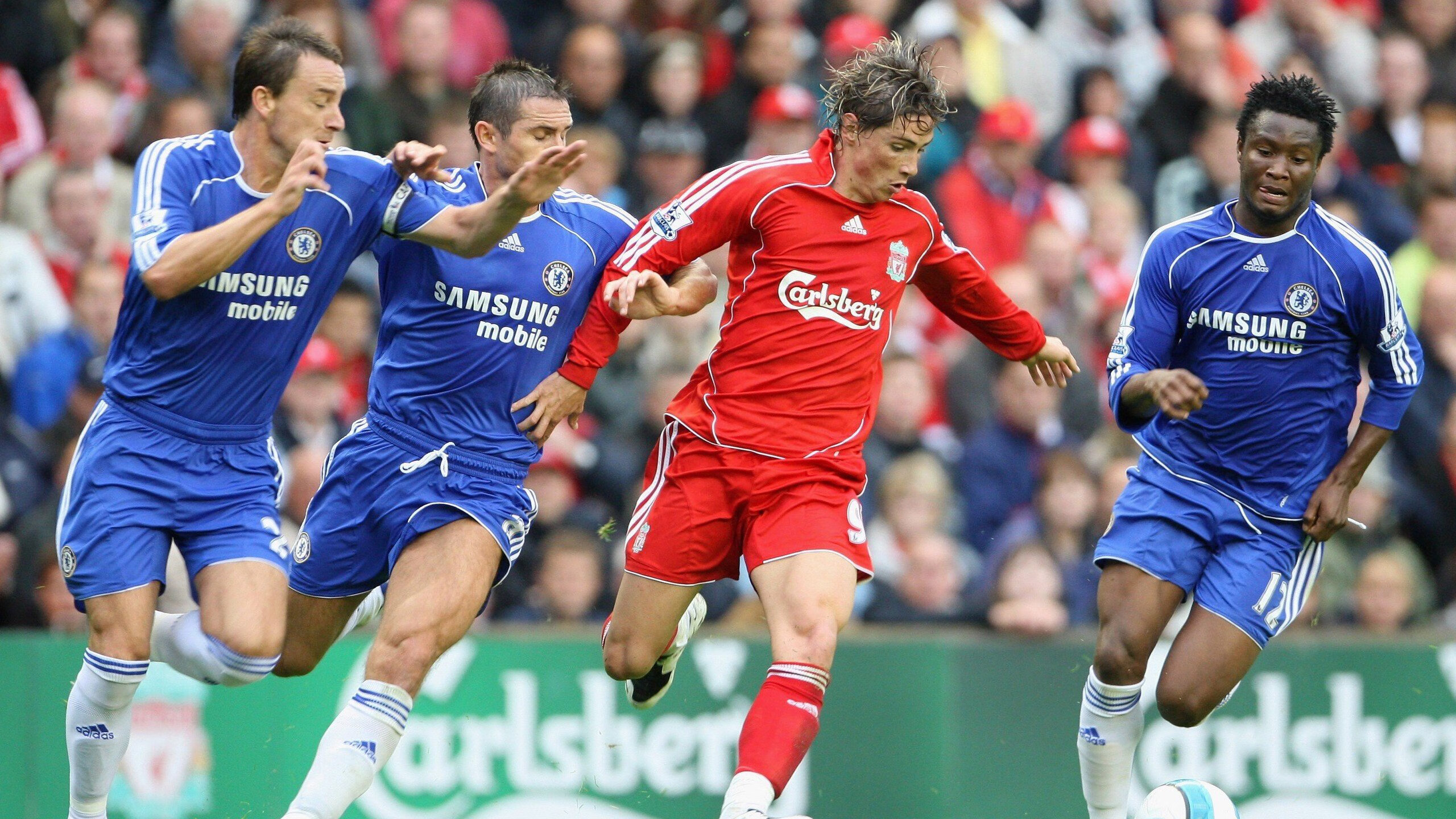 当欧冠淘汰赛的哨声遇见新西兰的终场绝杀，一场跨越时空的足球启示