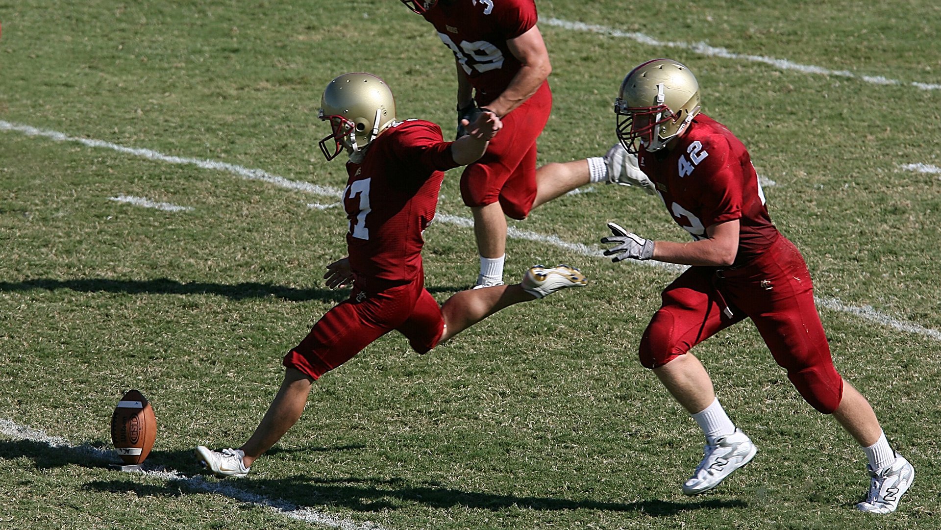 绿茵场与乒乓台的双重奏，葡萄牙险胜奥地利，梁靖崑赛场高光闪耀