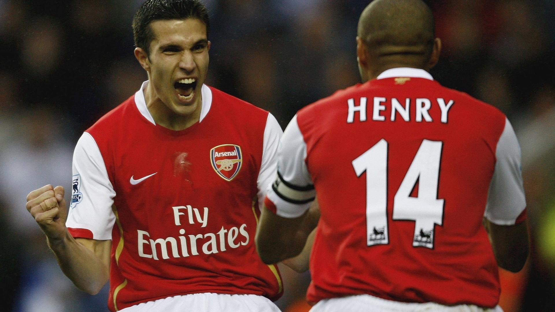 绿茵场上的铁血与羽球场上的孤峰，当法国力克德国，安赛龙统治全场