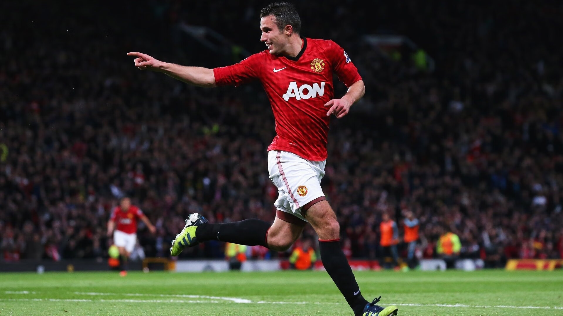 绿茵场与乒乓台的双重奏,英格兰鏖战韩国,许昕刷新纪录的体育启示